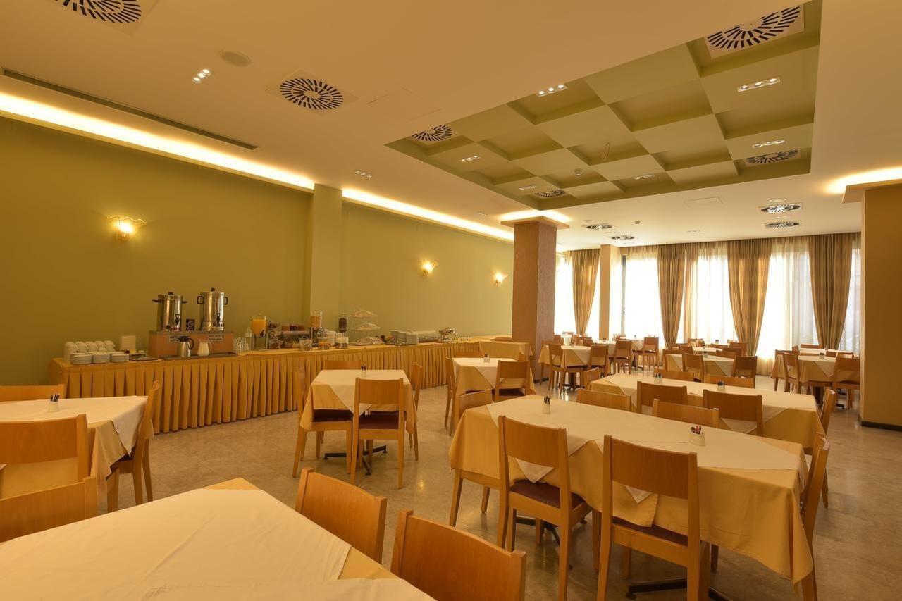 Park Hotel نافبليو المظهر الخارجي الصورة