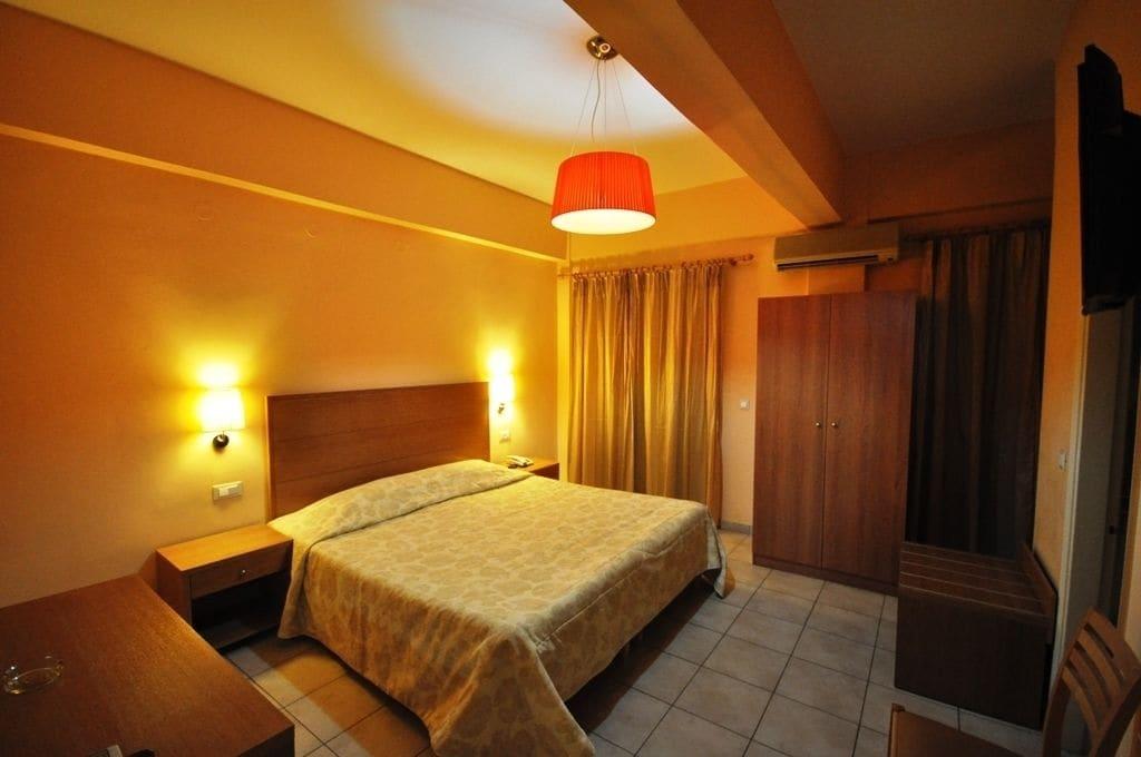 Park Hotel نافبليو المظهر الخارجي الصورة