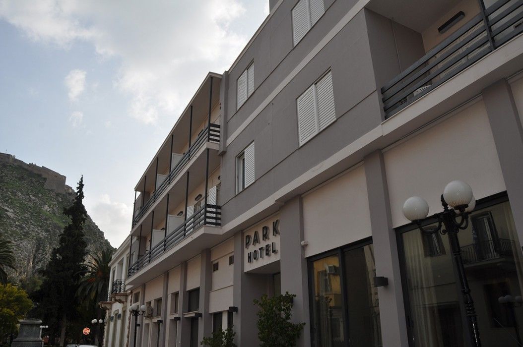 Park Hotel نافبليو المظهر الخارجي الصورة